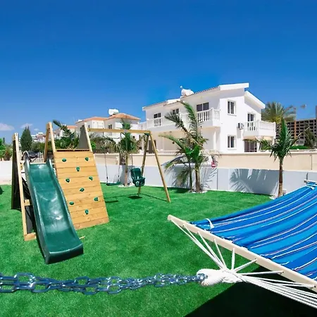 Suncity Boutique Beachfront