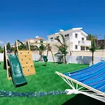 Suncity Boutique Beachfront
