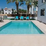 Villa Suncity Boutique Beachfront Ayia Napa