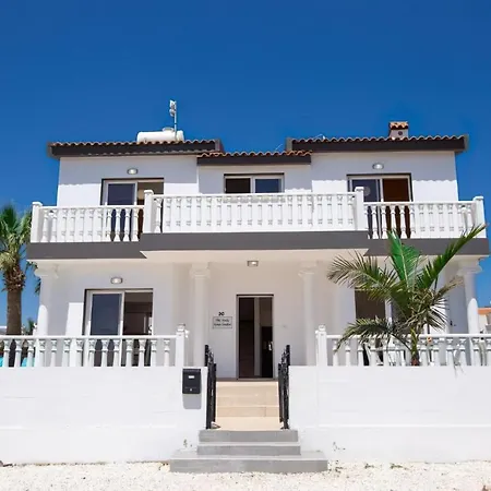 Suncity Boutique Beachfront