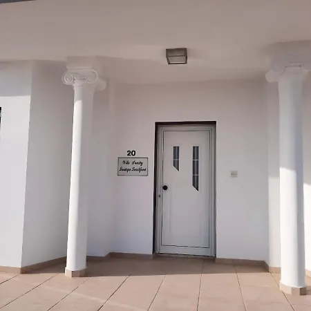 Villa Suncity Boutique Beachfront Ayia Napa