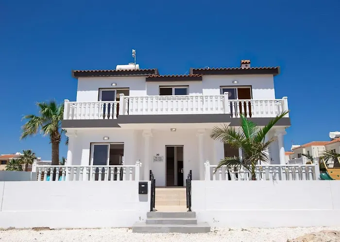 Suncity Boutique Beachfront