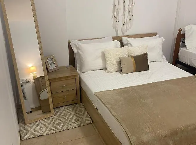 Villa Suncity Boutique Beachfront Ajía Nápa