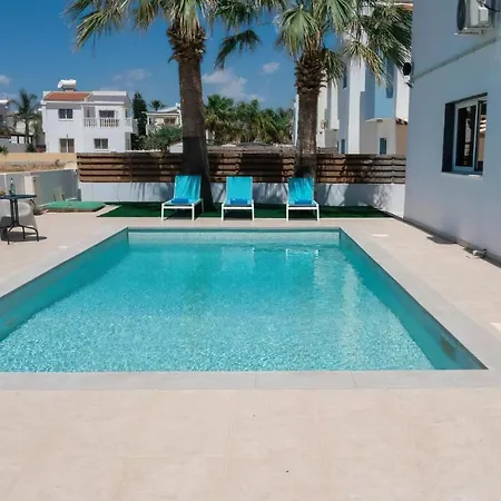 Vilă Suncity Boutique Beachfront Ayia Napa